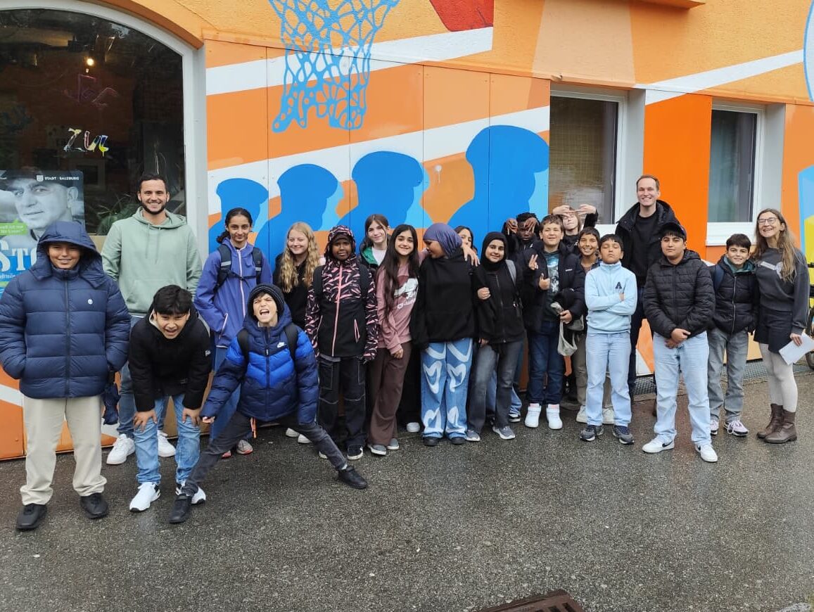 Ausflug der 1B ins Jugendzentrum Lehen